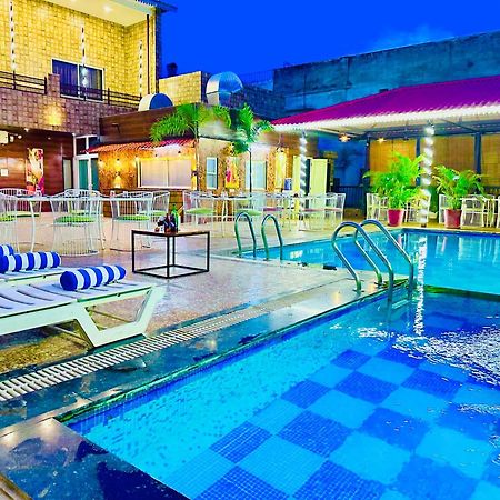 Hotel Grand Bhagwat, Udaipur Esterno foto