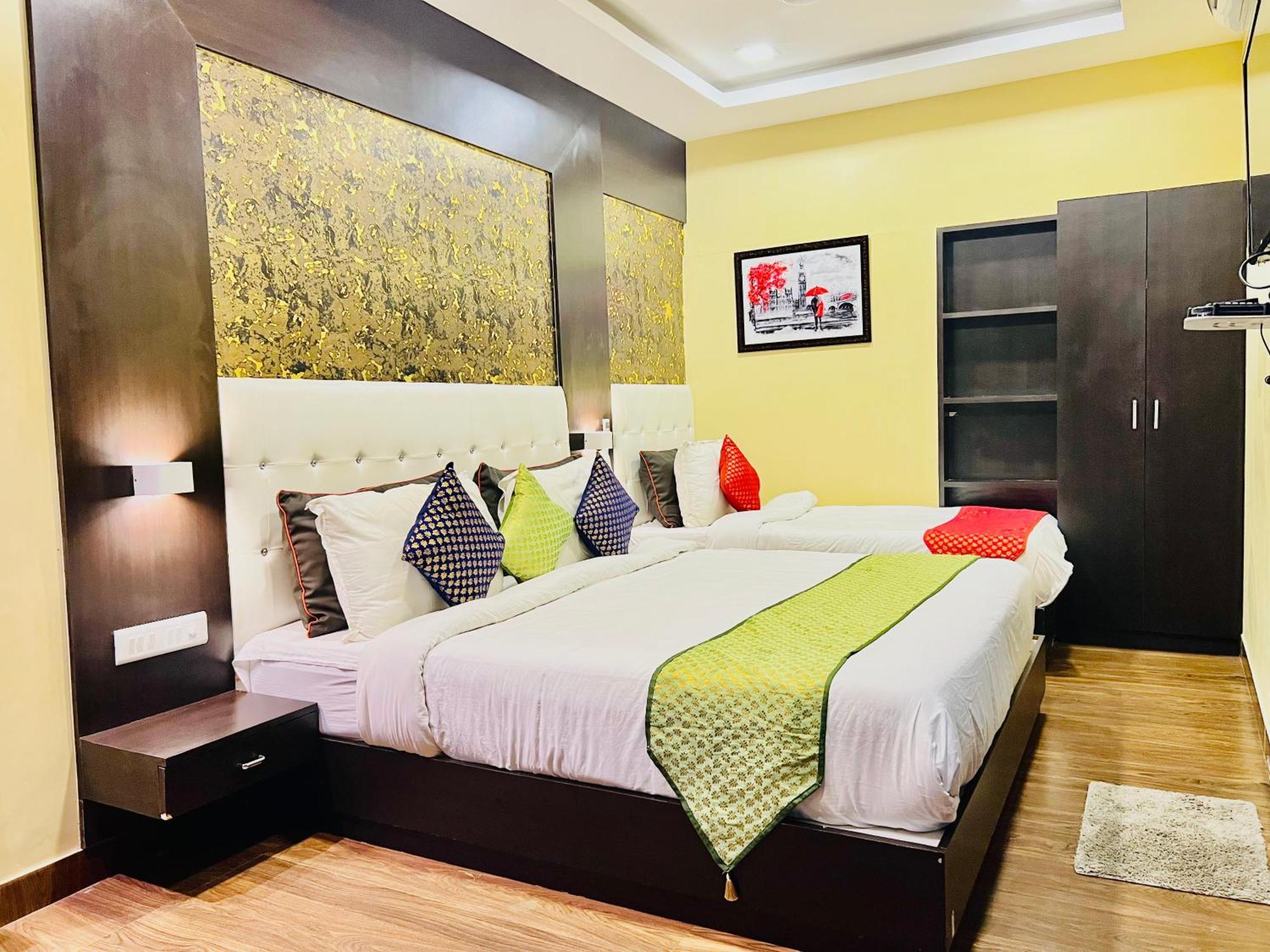 Hotel Grand Bhagwat, Udaipur Esterno foto
